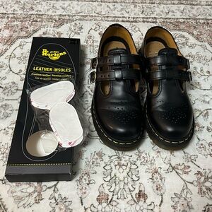 Dr Martens Mary Jane’s with brand new insoles!
